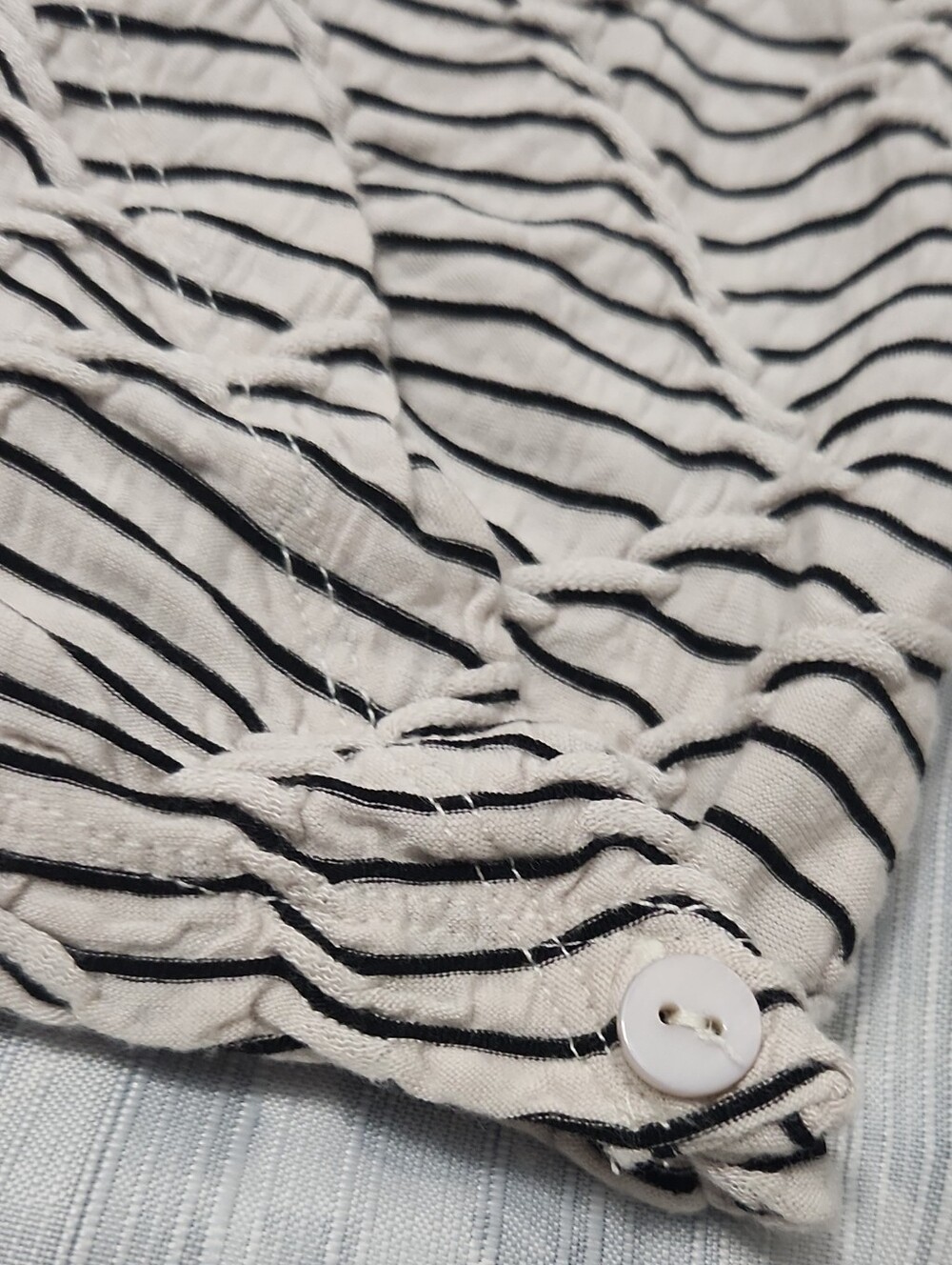 NIC+ZOE Ivory Black Textured Stripe Wrap Top 3/4 Sleeve L - Picture 7 of 14